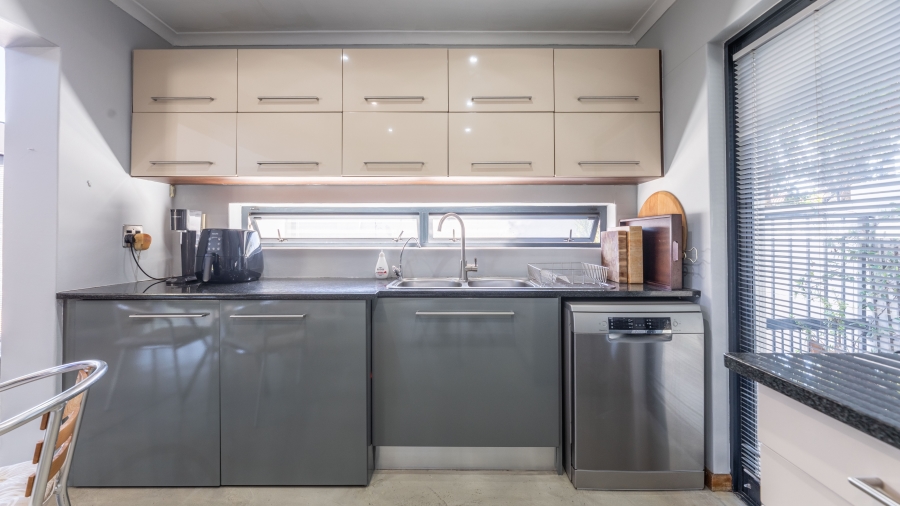 3 Bedroom Property for Sale in Parklands Western Cape